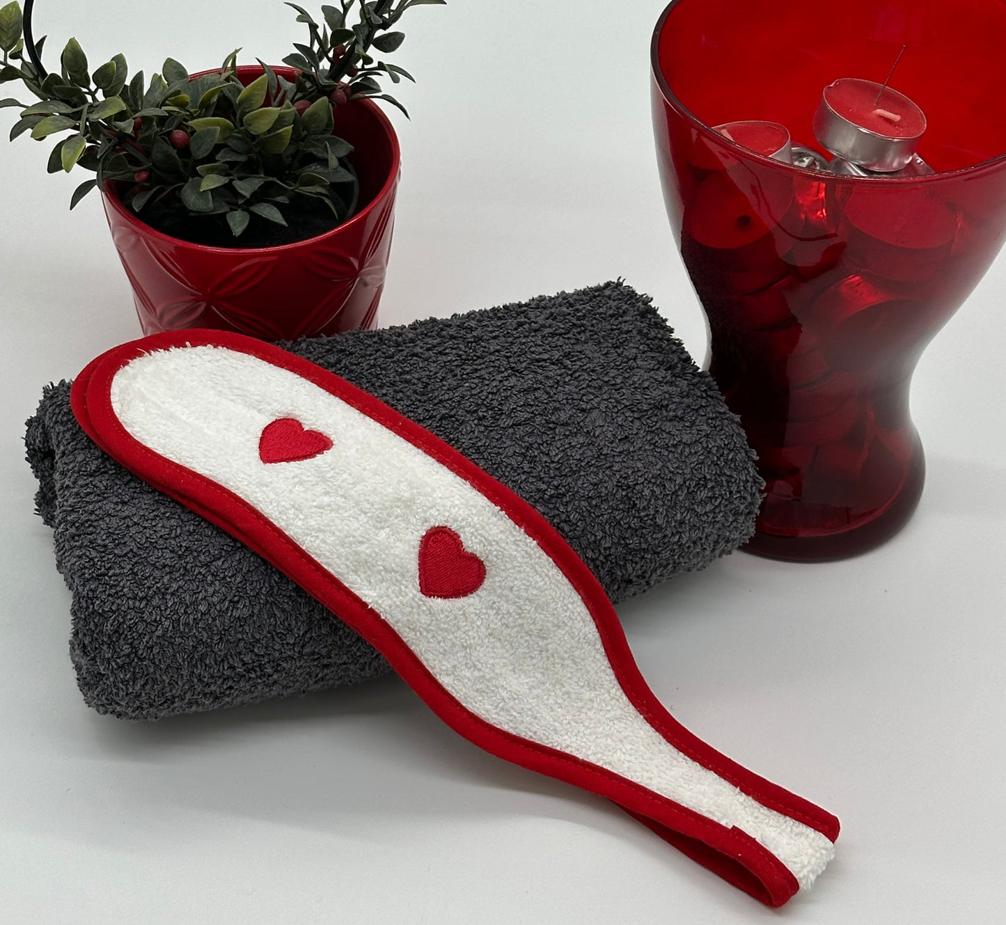 Λευκό Headband με κόκκινη μπορντούρα
