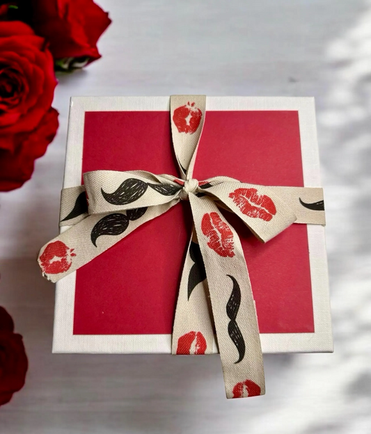Valentine's Day little Glowing Box